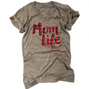 river-babe-threads-mom-life-shirt