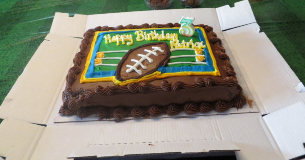 Green Bay Packers birthday cake, A birthday cake for a youn…