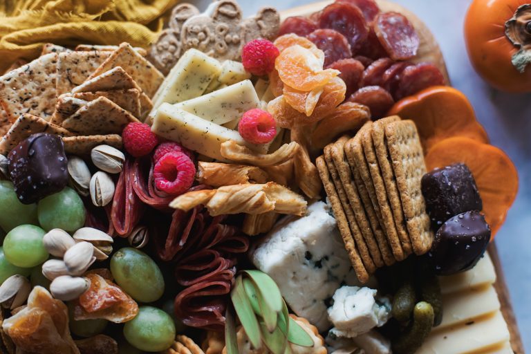 Step-by-Step: Build Your Own Holiday Charcuterie Board