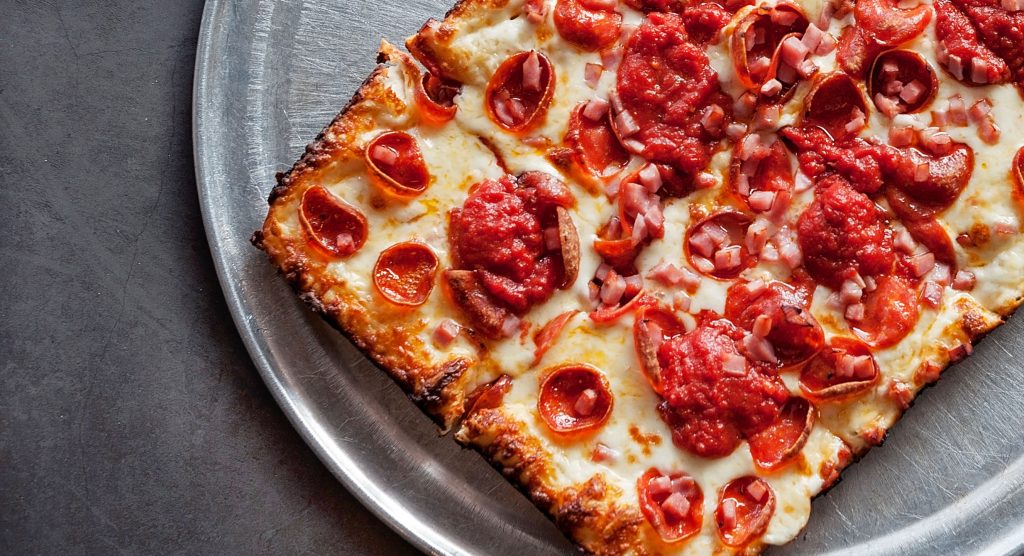 5 Places To Find Deep Dish Pizza In Around Detroit 9380