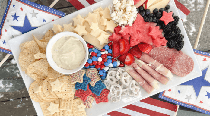 4th of july charcuterie board